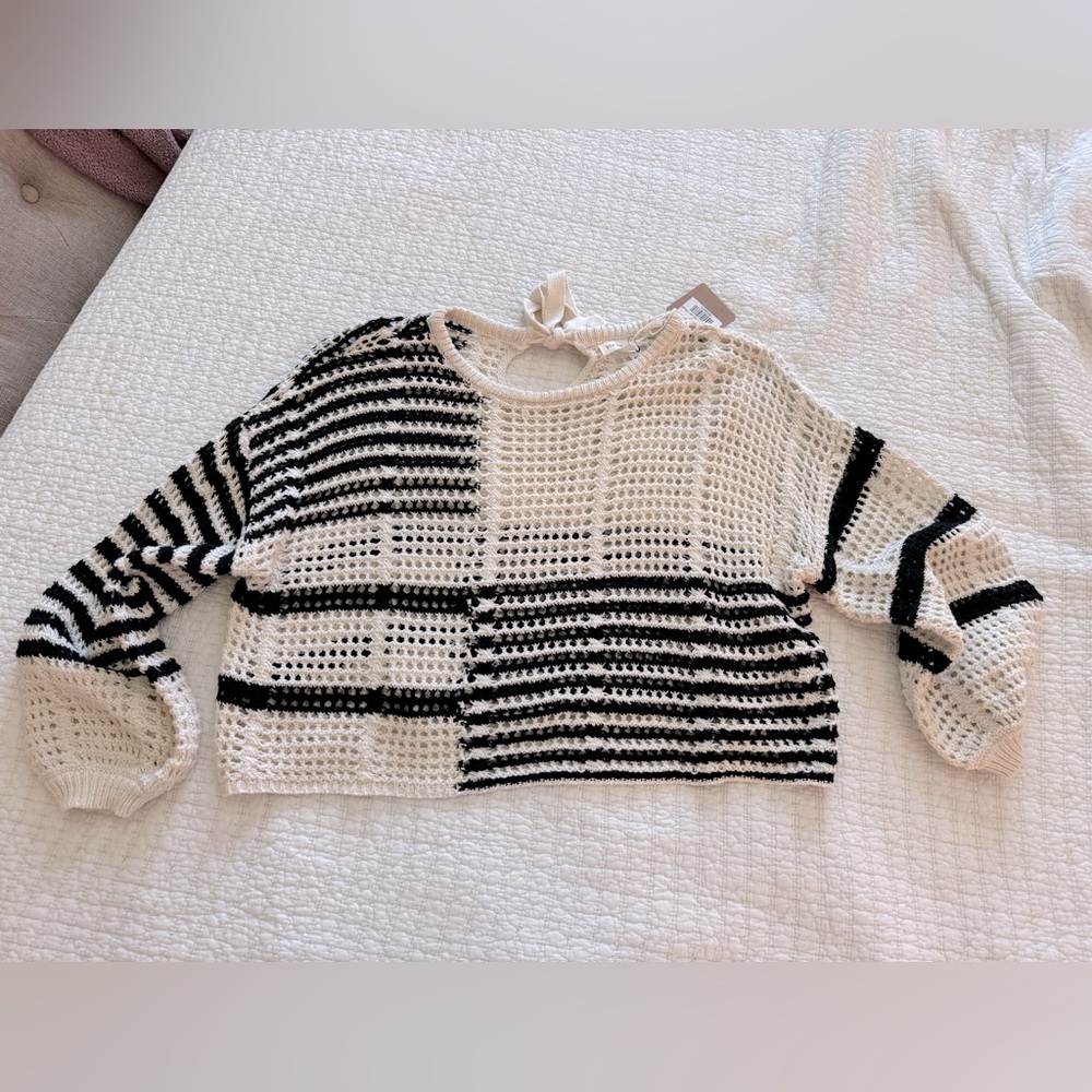 NWT blu pepper sweater